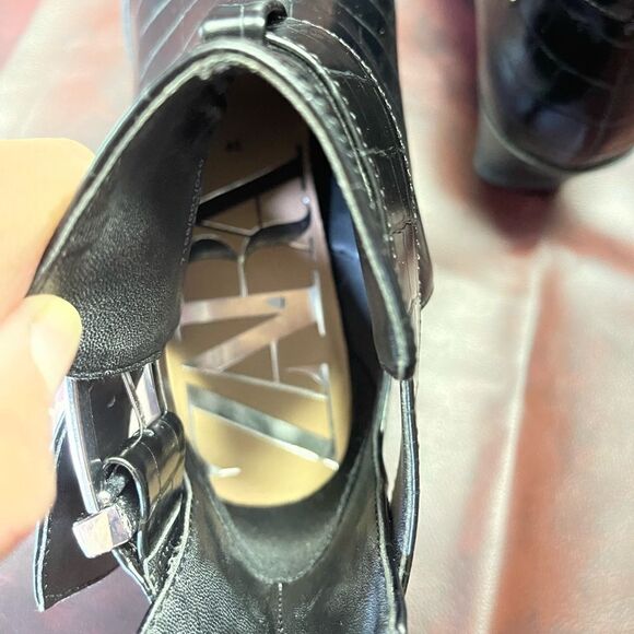 Zara black crocodile print boots booties with buckle & small heel size 39,‎ US 8 - Picture 13 of 13